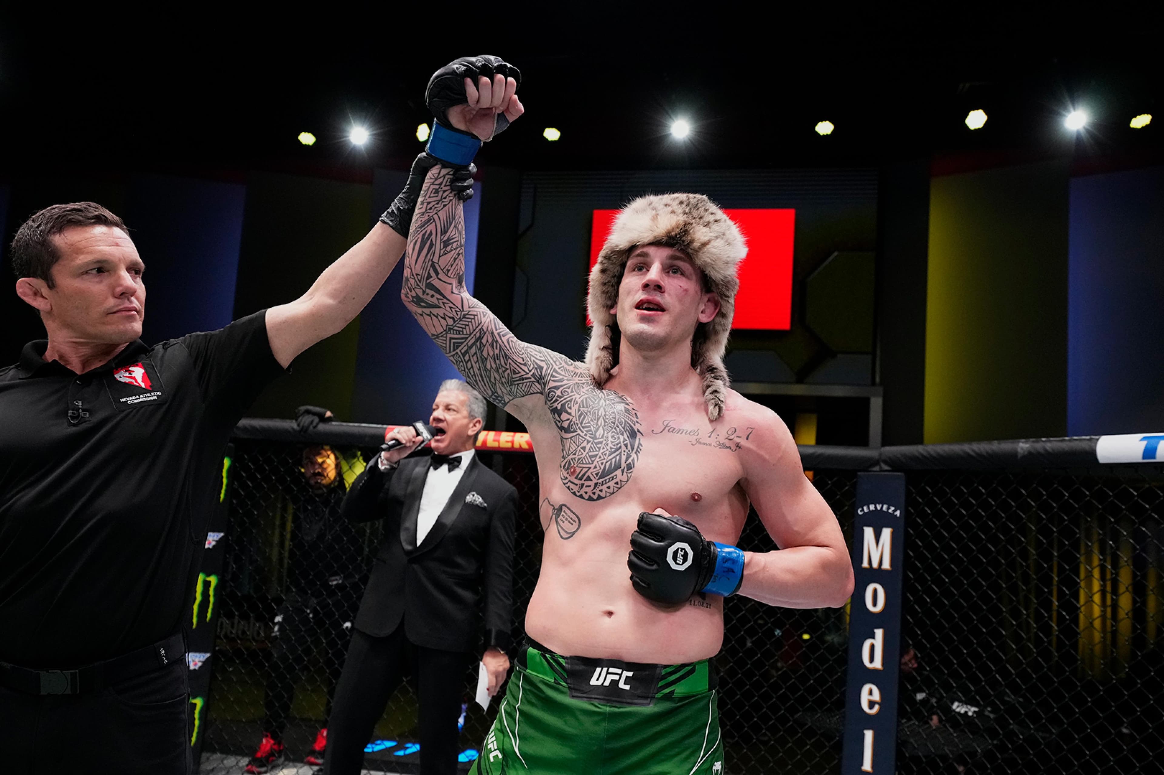 UFC Fight Night
Muniz
vs
Allen