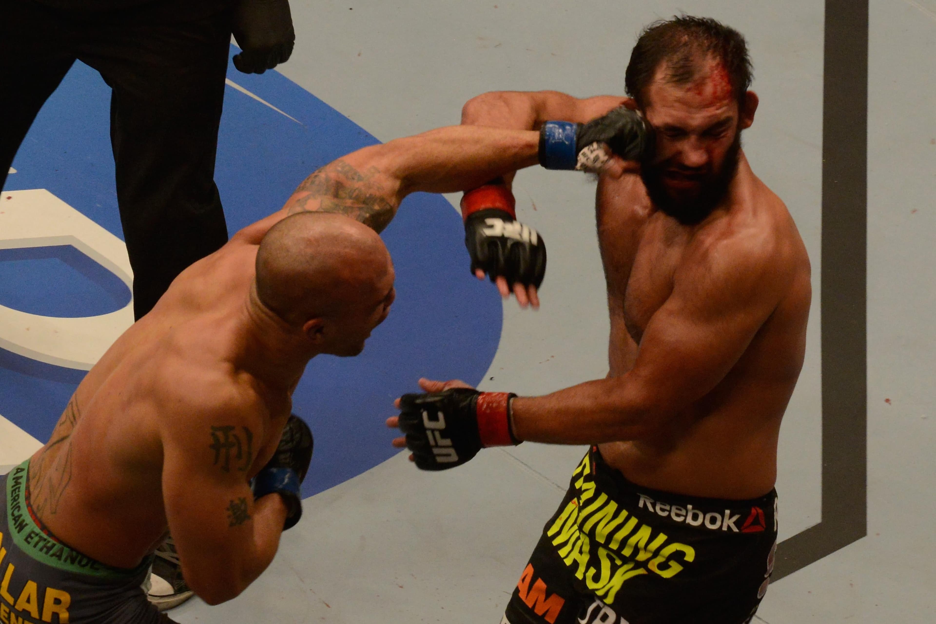 UFC 181
Hendricks
vs
Lawler II