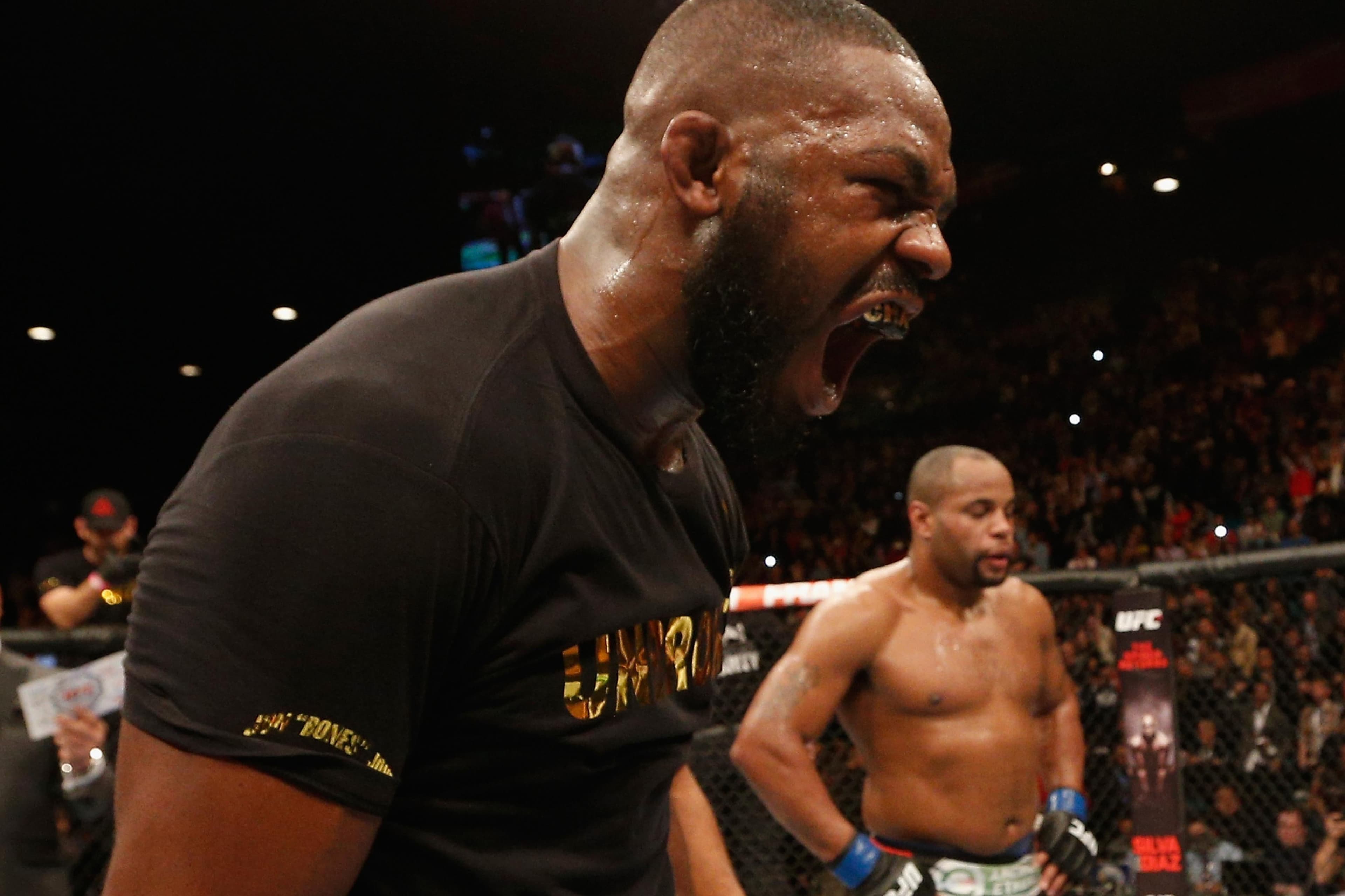 UFC 182
Jones
vs
Cormier