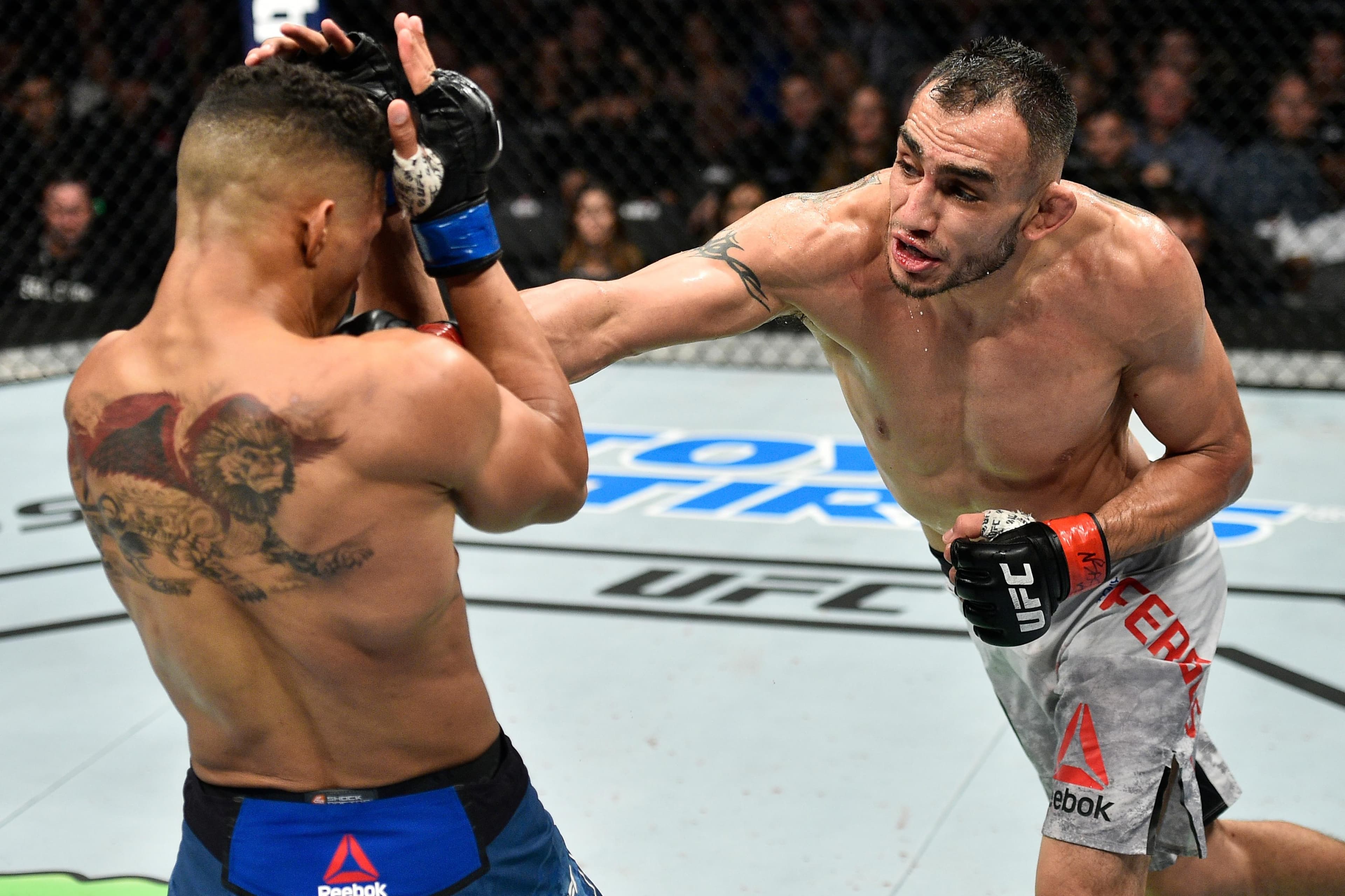 UFC 216
Ferguson
vs
Lee