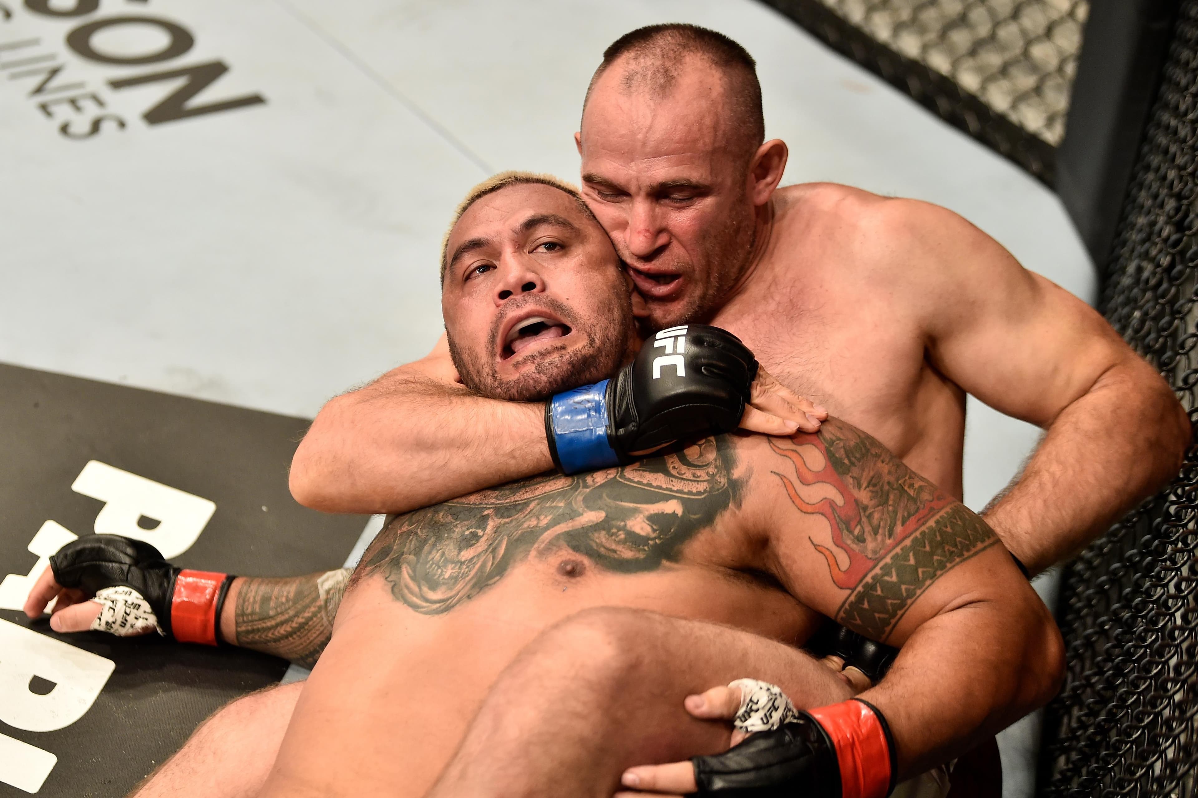 UFC Fight Night
Hunt
vs
Oleinik