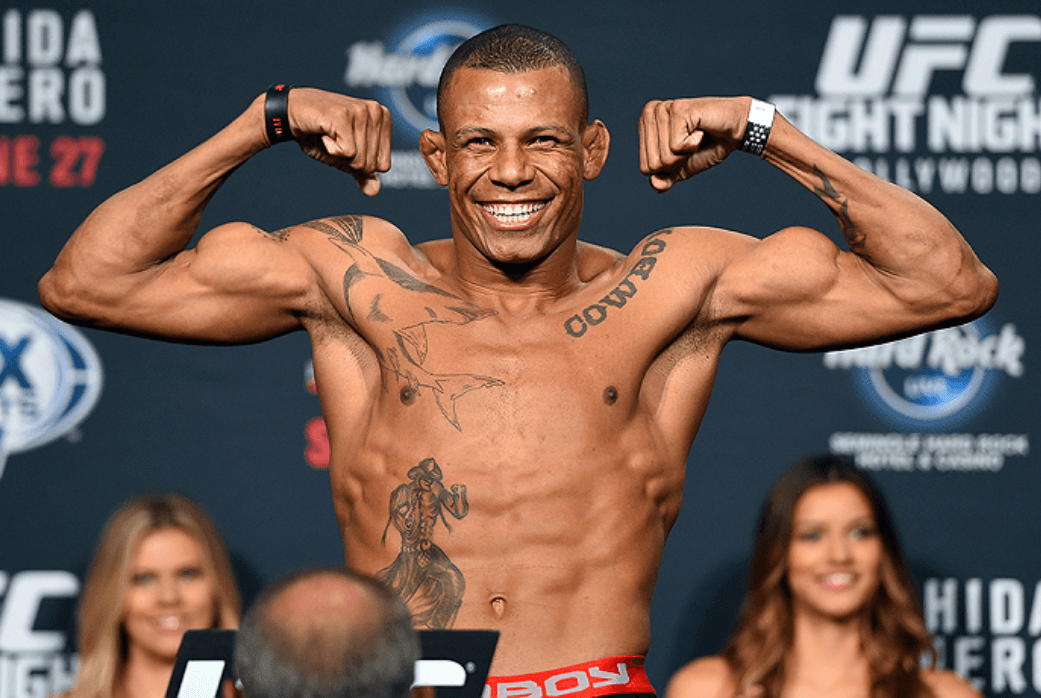 Alex Oliveira