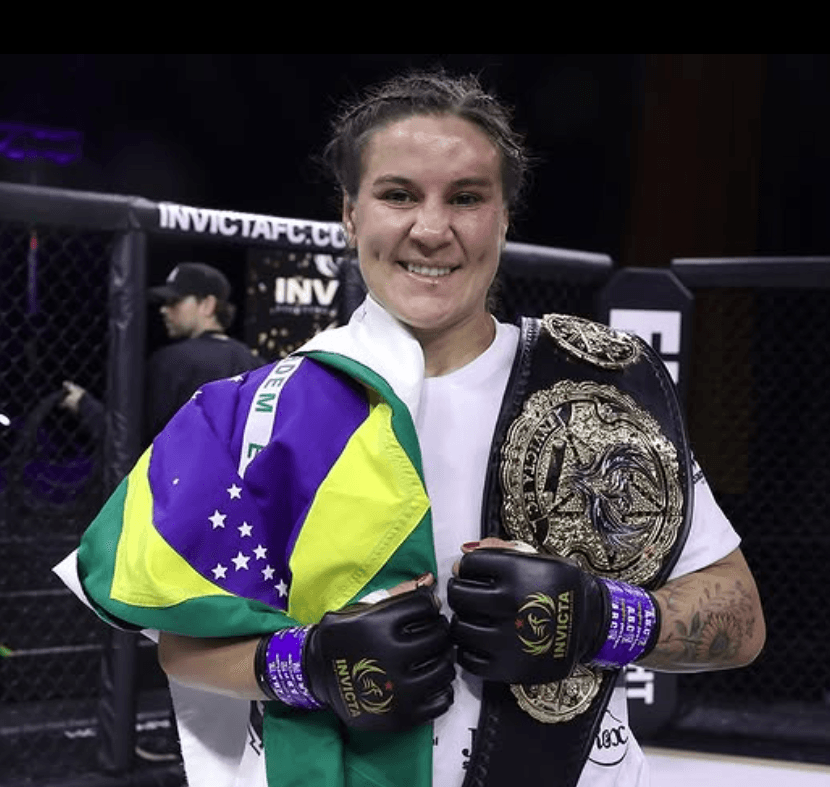 Jennifer Maia